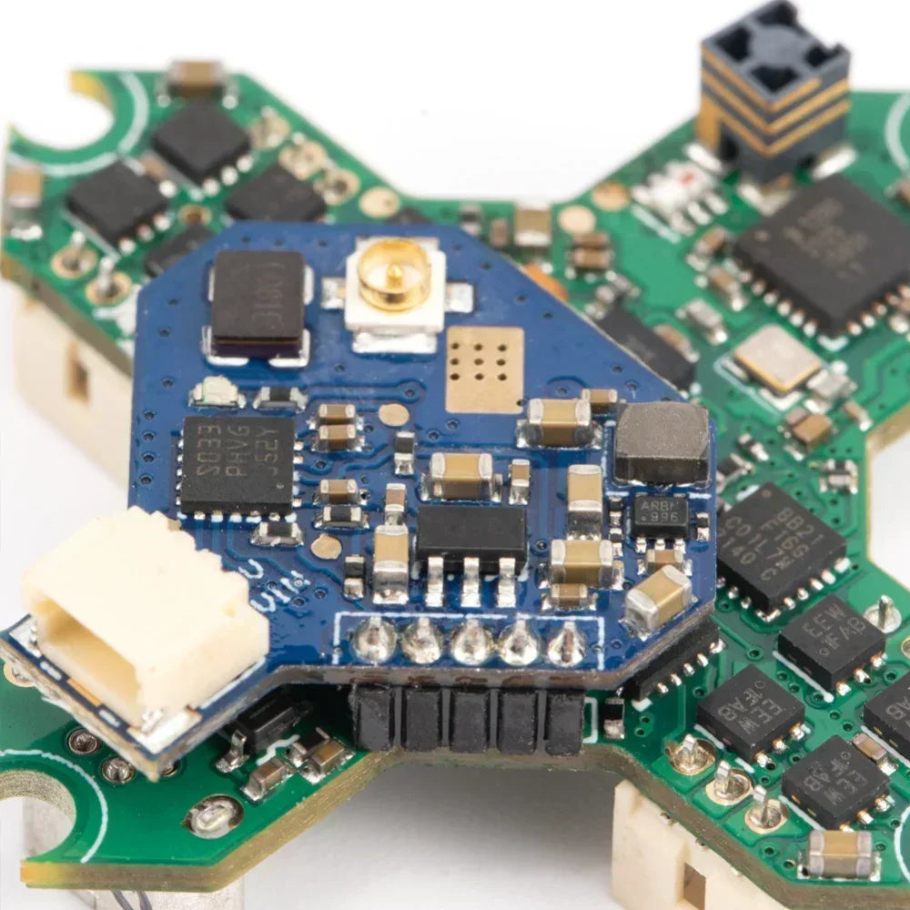 iFlight BLITZ F411 F4 1S 5A Whoop AIO Flight Controller 50mW VTX integrierter ELRS 2.4G Empfänger